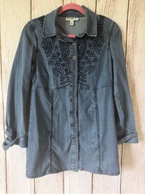 Lana Lee Embroidered Tencel Denim Button Front Shirt/Jacket/Tunic Size 10